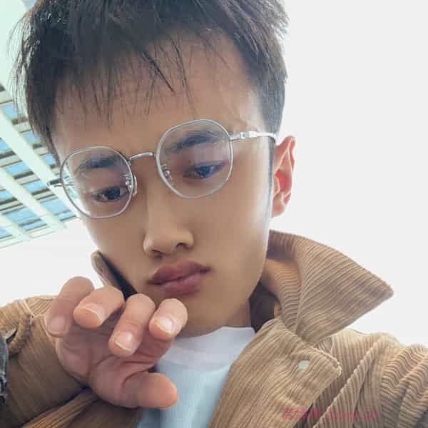 31岁岁贵州单身帅哥 - 漯河吉缘网